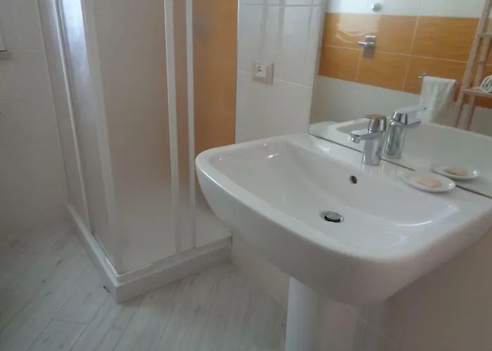 Eryx Apartment